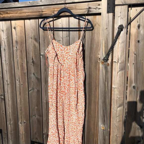 Patrons of Peace Orange floral flowy romper tassl - Picture 2 of 4